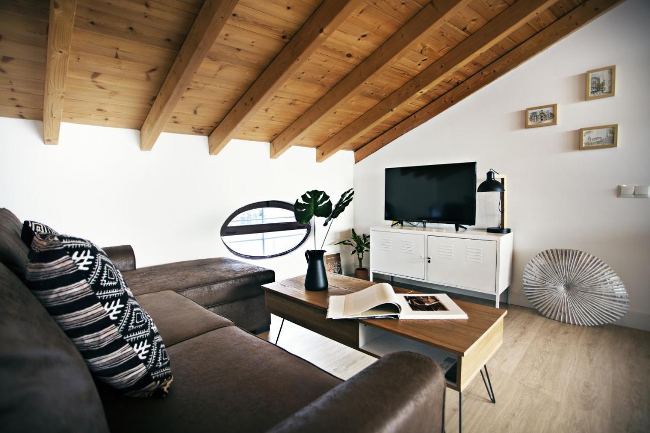 Апартаменты The Loft Deluxe Малага Экстерьер фото